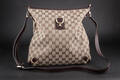 Gucci skuldertaske. Brunt monogram canvas. 