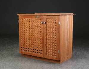 Trip Trap. Minibar af teaktræ