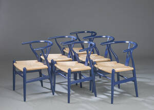 Hans J. Wegner. Seks blålakerede armstole Y-stole, model CH24 6  Denne vare er sat til omsalg under nyt varenummer 4690441