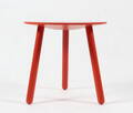 Peter Barreth, for Versus. Sofasidebord model Knock on Wood.