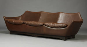 Dansk møbelproducent. Tre pers. sofa