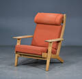 Hans. J. Wegner, højrygget lænestol af egetræ
