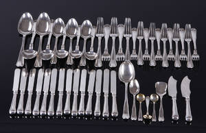 Gammeltriflet bestiksæt, sølv. 47