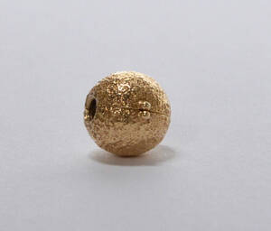 Ole Lynggaard. Kuglelås af 14 kt. guld