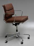 Charles Eames. Soft Pad kontorstol, model EA-217  