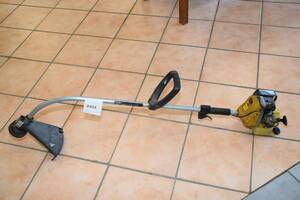 Motorgrästrimmer McCullough