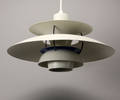 Poul Henningsen 1894-1967. Hvid PH5 pendel