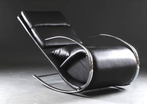 Modern gungstol med fotpall 2