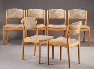 Poul M. Volter sæt på seks stole af egetræ 6