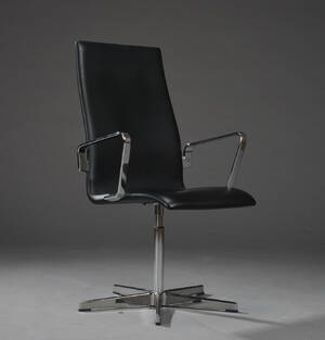 Arne Jacobsen Oxford, lavrygget kontorstol, sort skind