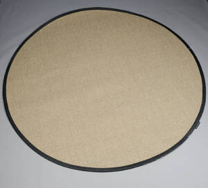 Moderne tæppe Ø 260 cm.