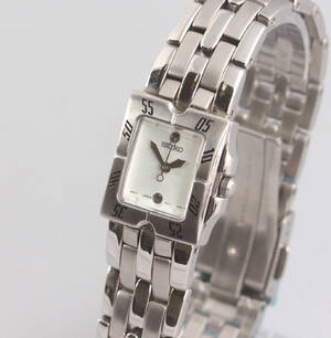 Seiko damearmbåndsur af stål. Ref.nr. SXGB63P1