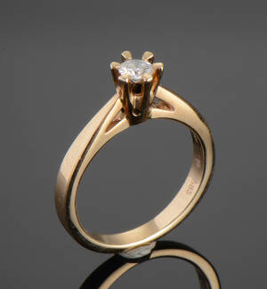 Brillant solitairering, ca 0.21 ct Denne vare er sat til omsalg under nyt varenummer 4484837