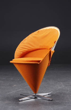 Verner Panton. Kræmmerhusstol  Cone chair