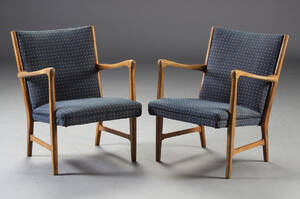 Fritz Hansen. Par lænestole, 1940erne, mod. 8375 2
