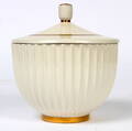 Lyngby Porcelæn. Rillet lågskål, H. 16 cm