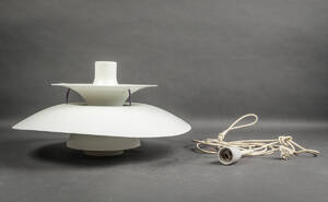 Poul Henningsen 1894-1967. PH5 pendel 