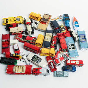 LEKSAKSBILAR, bla Corgi samt Matchbox