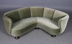 Hjørnesofa. Midt 1900-tallet