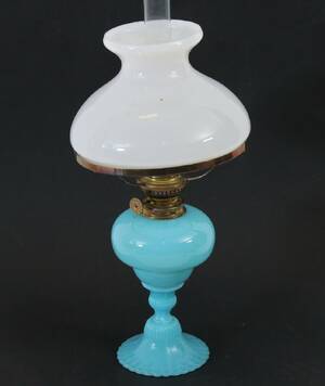 Bordsfotogenlampa, 1900-talets första hälft