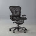 Chadwick  Stump, Herman Miller, kontorstol Aeron
