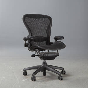 Chadwick Stump, Herman Miller, kontorstol Aeron
