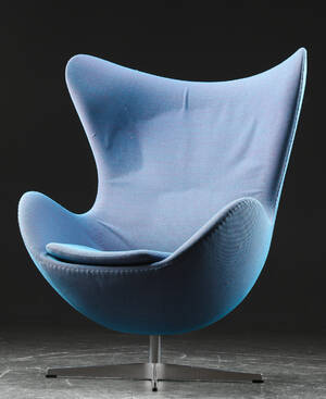 Arne Jacobsen. Lænestol Ægget, Hallingdal uld 