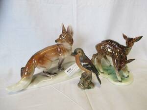 3 FIGURINER H 18,5- 13- 14 CM