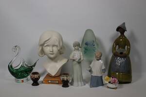 Diverse figuriner i keramik och glas mm, 9st