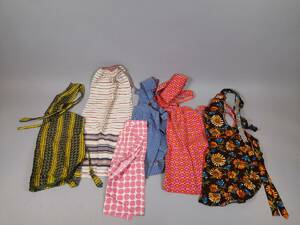 Parti äldre förkläden