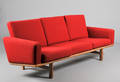 Hans J. Wegner. Sofa model GE-236
