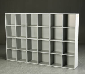 Peter J. Lassen. Montana, seks reolmoduler 6 Denne vare er sat til omsalg under nyt varenummer 4101041