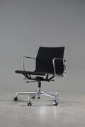 Charles  Ray Eames, Vitra, kontorsstol, EA 117