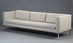 Globe Furniture tre pers sofa
