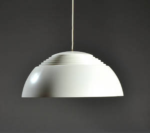 Arne Jacobsen. AJ1 pendel