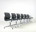 Charles  Ray Eames, Set Stühle Modell EA 208 Soft Pad Alu Chair von Vitra 6