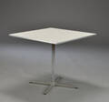 Arne Jacobsen. Kvadratisk cafébord  spisebord