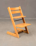 Stokke barnstol i bok