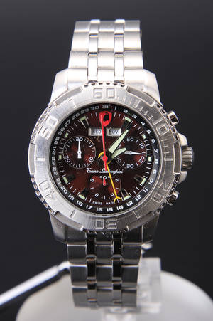 Tonino Lamborghini. Swiss made herrearmbåndsur