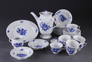 Blå Blomst Kantet kaffeservice, porcelæn, Kgl.P., primært I. sort. 32