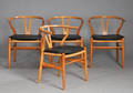 Hans J. Wegner. Fire Y-stole af eg, model CH-24 med læderhynder 4
