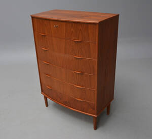 Dansk møbelproducent kommode i teak