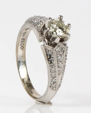 Diamantring, 18 kt hvidguld, ca. 0.83 ct