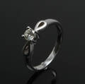 Solitairering med brillant på ca. 0.18 ct