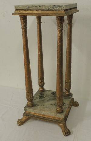 Piedestal m Marmorskiva