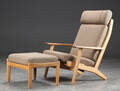 Hans J. Wegner. Højrygget lænestol med skammel, model GE 290A 2  Denne vare er sat til omsalg under nyt varenummer 4676625