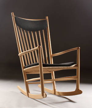 H. J. Wegner. Gyngestol, model J16