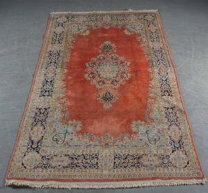 Orientalisk handknuten matta, Kirman 286 x 176 cm. Denna vara har satts till omförsäljning under nytt varunummer4285767