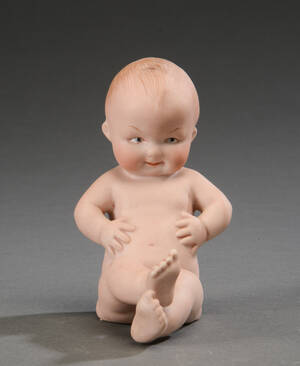 Heubach. Lille dukke  figur af bisquit