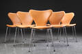 Arne Jacobsen. Seks syverstole model 3107, cognacfarvet læder 6
